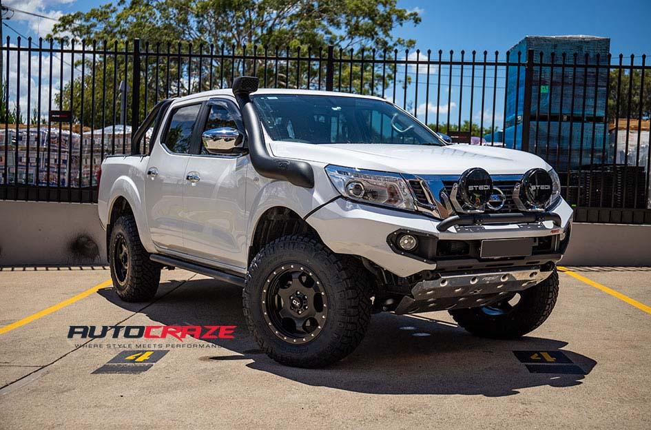 NISSAN NAVARA RG1 SATIN BLACK